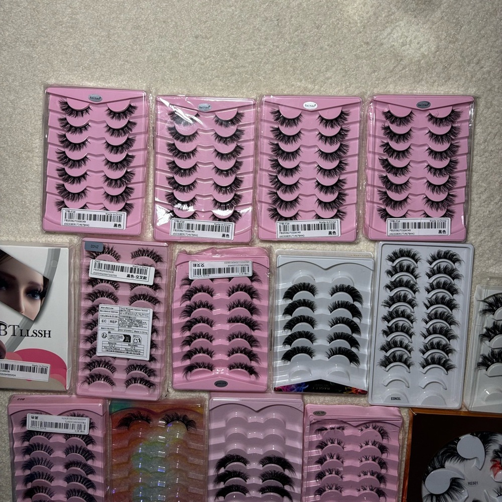 Assorted False Eyelashes Set - Picture 4 of 4